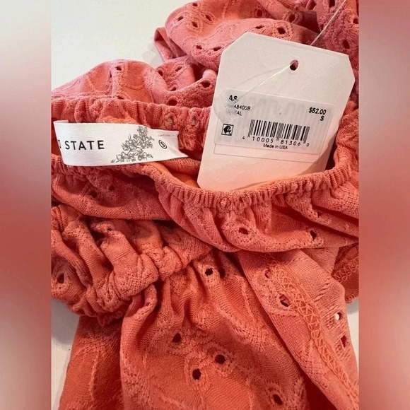 Altar'd State Coral Earla Eyelet Top - New With Tags - Picture 6 of 7